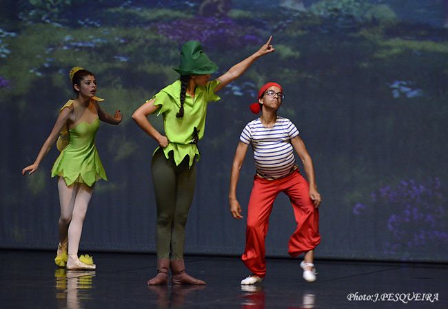 Peter Pan -  Escola de Dança Clara Leão