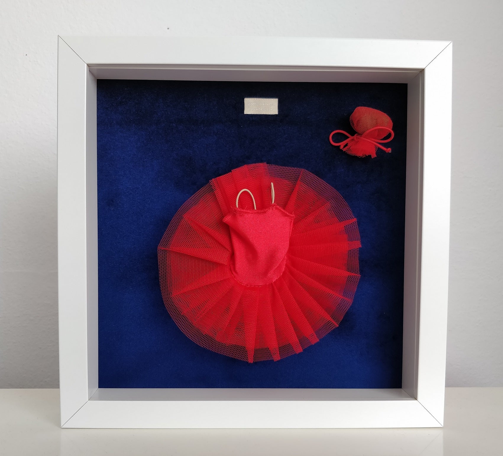 DOLL | DEC059 | Moldura com tutu | Envio em 48h!